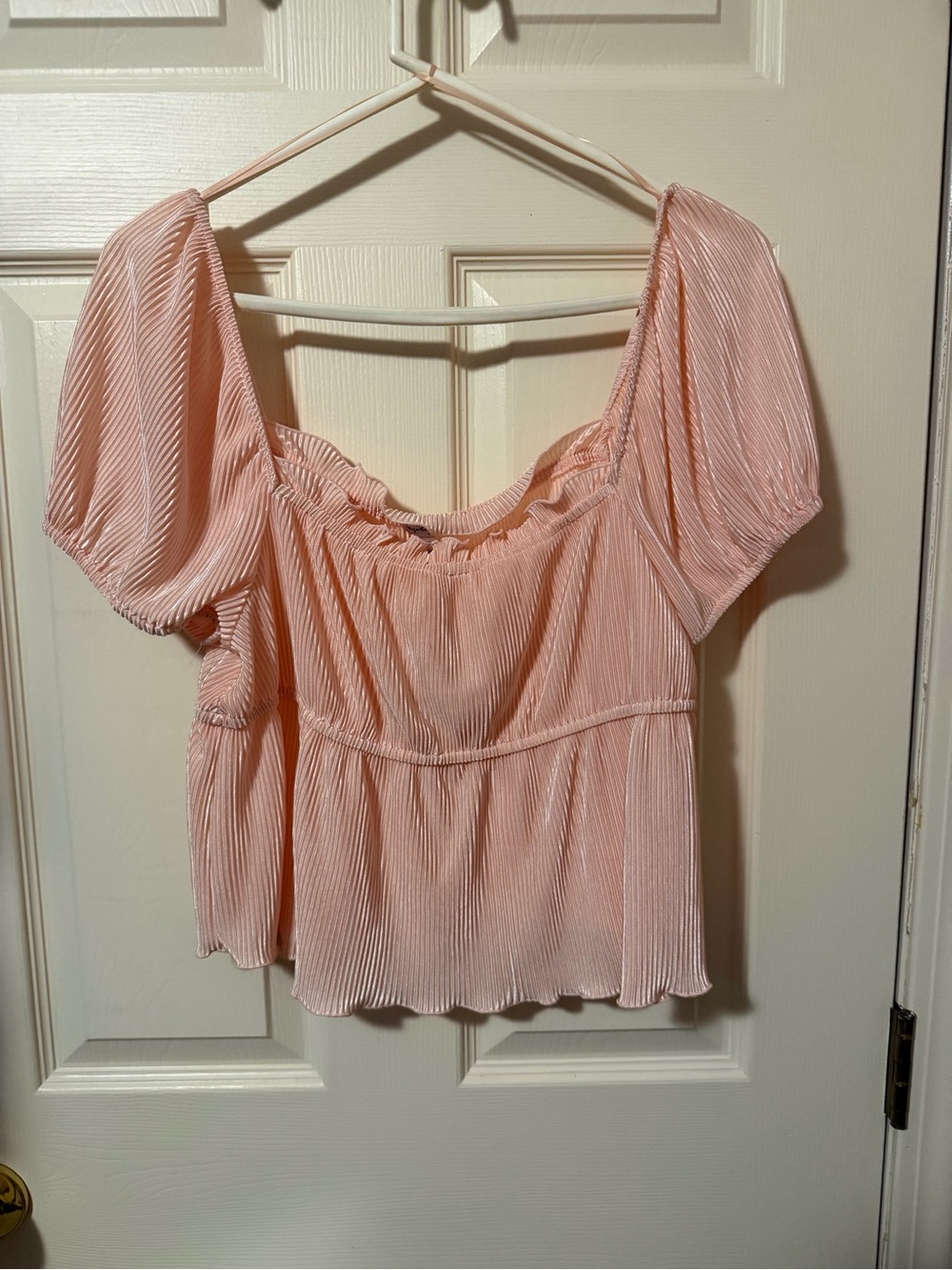 love, Fire Blush Pink Pleated Puff Sleeve Crop Top